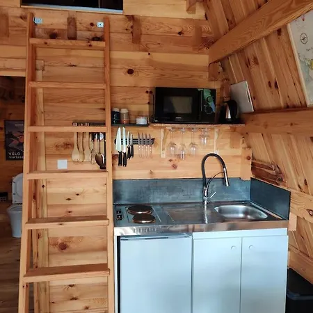 Tipi Cheynne Des Monteaux Luxury tent