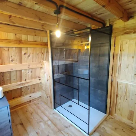Tipi Cheynne Des Monteaux Luxury tent Vivy
